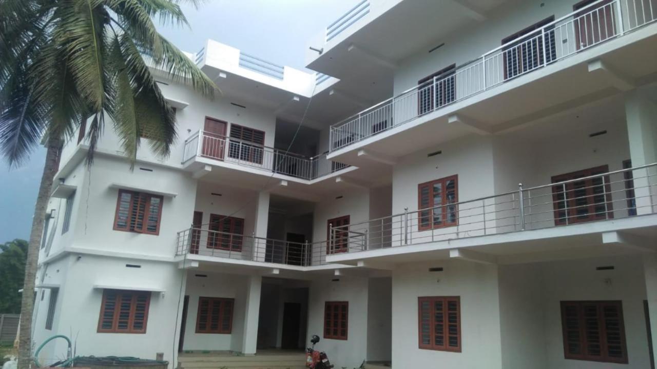 Wayanad Biriyomz Residency, Kalpatta, Low Cost Rooms And Deluxe Apartment Εξωτερικό φωτογραφία